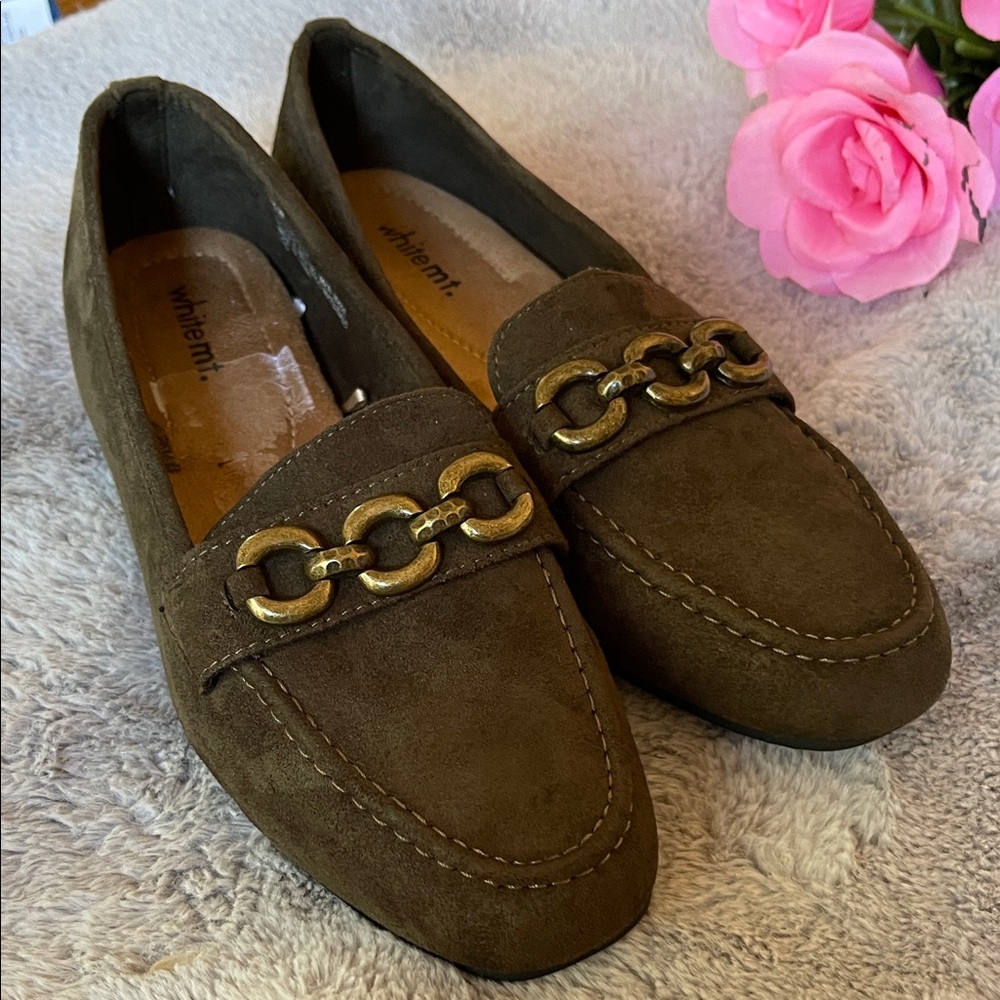 WHIT Brown Suede Chain-Accent Loafers